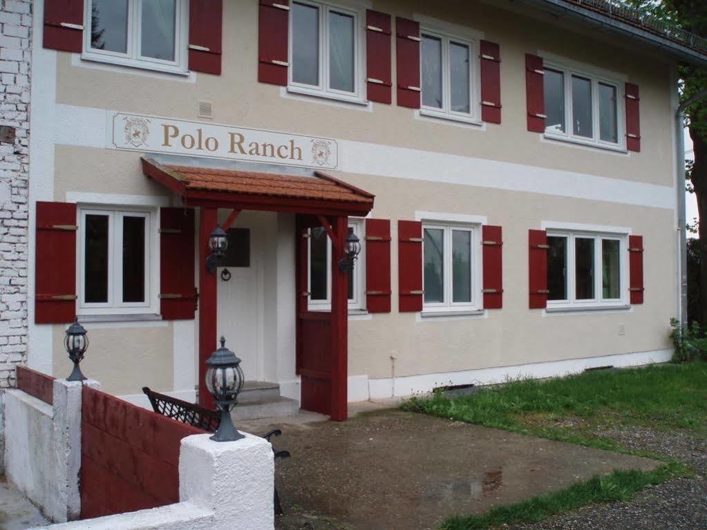 Airport Hostel Hallbergmoos Bagian luar foto